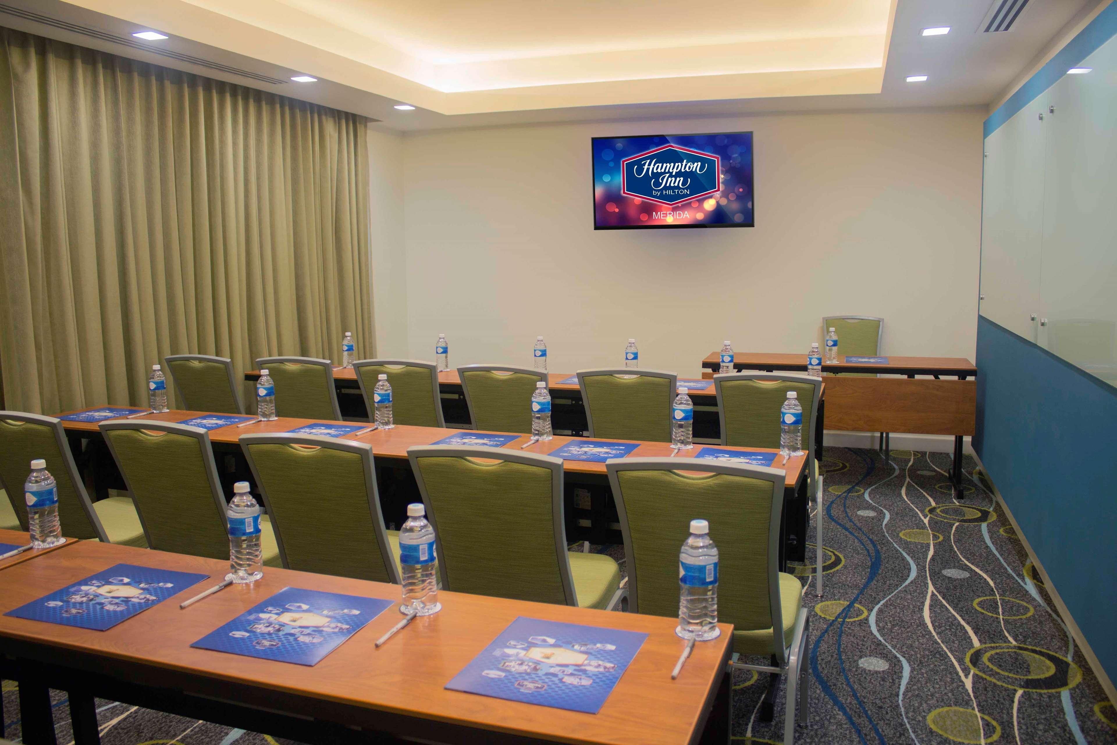 Hampton Inn By Hilton Mérida Kültér fotó