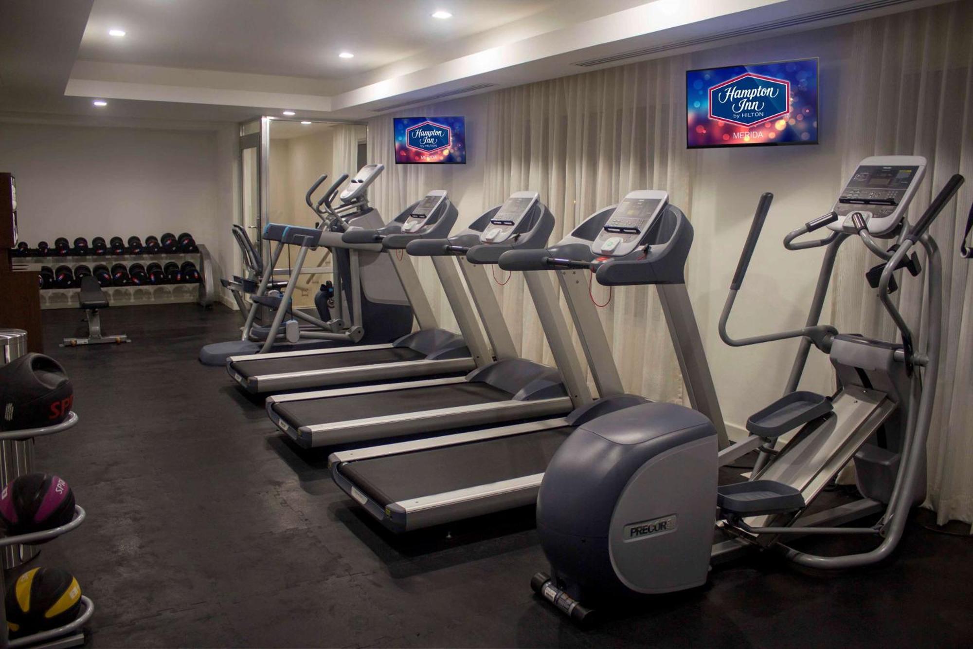Hampton Inn By Hilton Mérida Kültér fotó