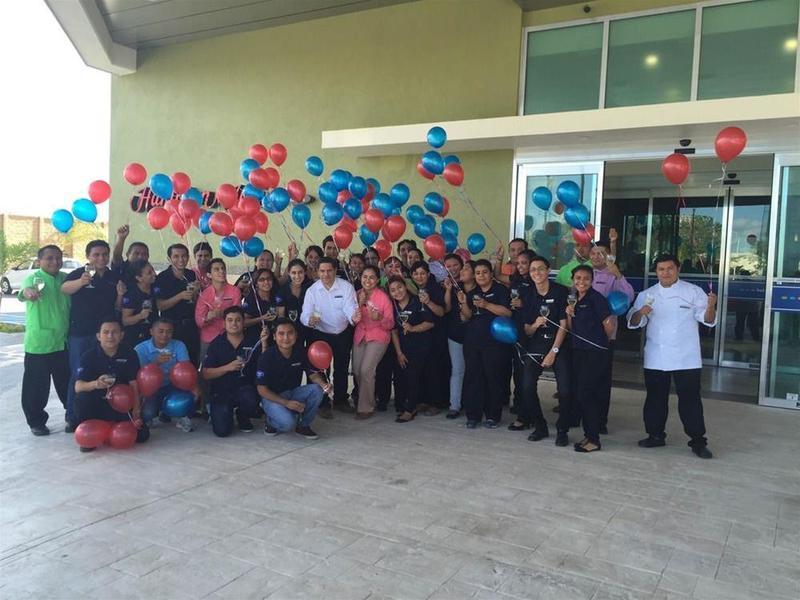 Hampton Inn By Hilton Mérida Kültér fotó